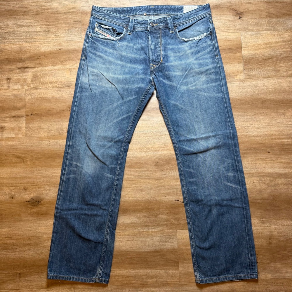 Diesel Larkee Jeans Mens 34x30 Blue Regular Straight Leg Denim Wash 0806W Italy